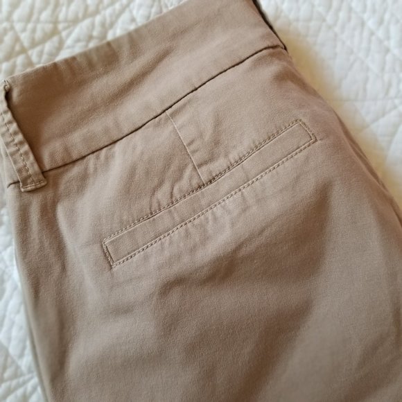 J Crew tan shorts - Picture 5 of 5
